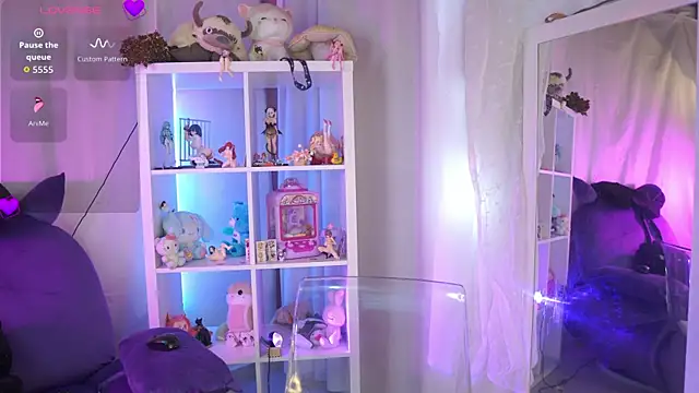 Im Garu online show from October 11, 12:15 pm