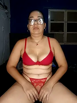 MilfTentasion online show from November 23, 8:30 pm