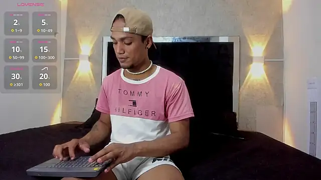 mateonick40 online show from November 2, 6:10 pm