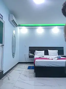 Snapshot of franciscommx chatting on October 25, 7:52 pm franciscommx online show from October 25, 7:52 pm