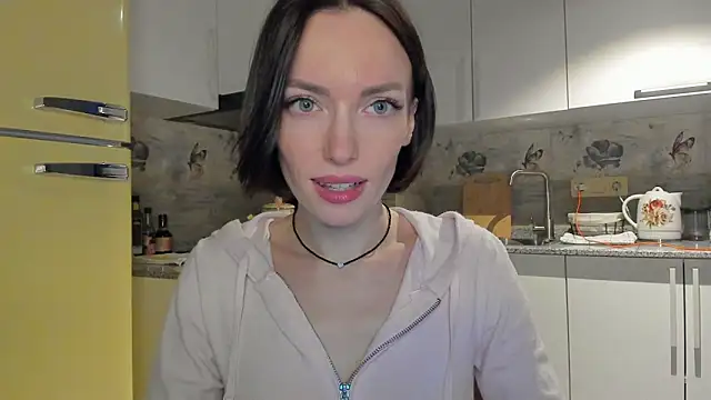 Snapshot of zabaava chatting on April 24, 5:04 pm zabaava online show from April 24, 5:04 pm