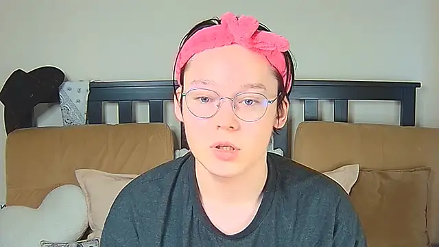 Derek Carter online show from October 5, 1:31 pm