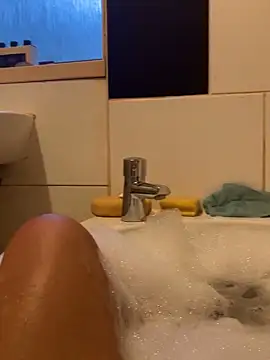 mke1874 online show from November 7, 3:45 pm