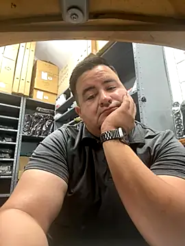 Snapshot of Ricomty chatting on November 25, 7:14 pm Ricomty online show from November 25, 7:14 pm