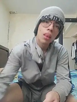 herlw online show from February 19, 4:14 pm