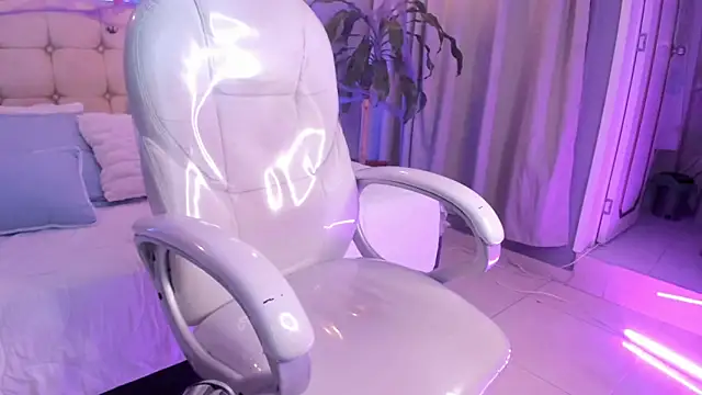 Jordan 24  online show from October 5, 1:37 am