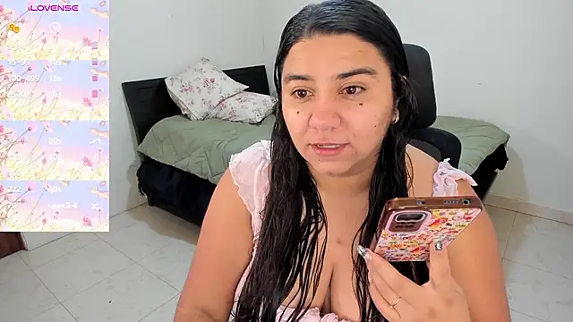 MariamCastiblanco online show from January 15, 5:16 pm