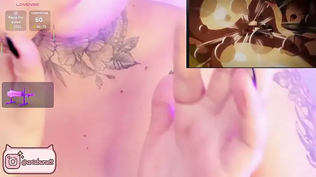 AriaBursett online show from October 30, 5:35 pm