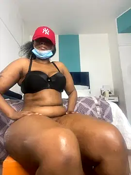 Snapshot of Curvy_SquirtMachine chatting on September 12, 5:51 am Curvy SquirtMachine online show from September 12, 5:51 am