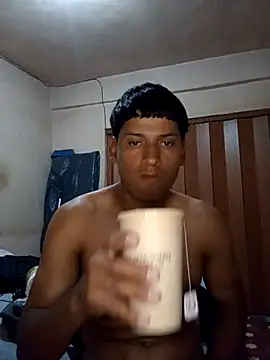 Facundo 2003  online show from October 12, 10:53 pm