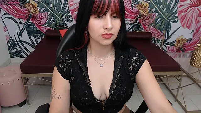 Snapshot of Nina_harper_ chatting on September 15, 8:20 pm Nina harper online show from September 15, 8:20 pm