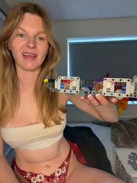 Lilly-Luscious online show from May 13, 3:42 pm