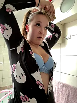 SweetTeenGirl online show from October 26, 1:28 pm