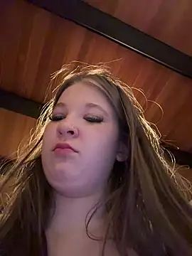 SweetTeenGirl online show from December 18, 4:40 am