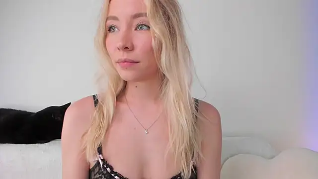 DanaCandy online show from May 16, 10:41 pm