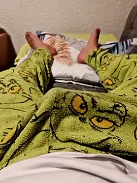 Livian69557 online show from April 6, 9:38 pm