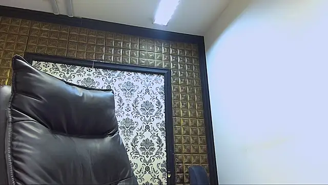 LissaBigTitts online show from November 24, 4:40 pm