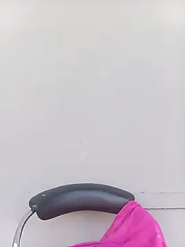 GoldSnowXxX online show from October 2, 1:07 pm