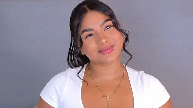 LanaRozz online show from April 27, 7:45 pm