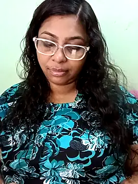 Snapshot of zara-mallus chatting on September 24, 4:54 pm zara-mallus online show from September 24, 4:54 pm