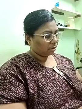 Snapshot of zara-mallus chatting on September 28, 7:19 pm zara-mallus online show from September 28, 7:19 pm