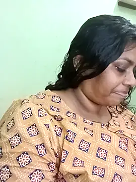 Snapshot of zara-mallus chatting on October 8, 7:00 pm zara-mallus online show from October 8, 7:00 pm