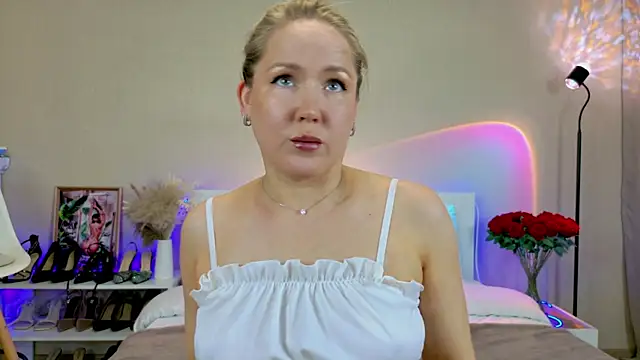 BethSun online show from December 18, 5:30 pm