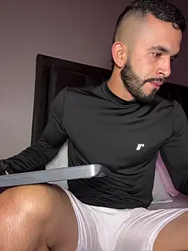 Jacksonfranco online show from April 23, 11:09 am