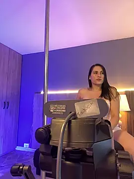 Atenea Clerk online show from May 7, 11:48 am