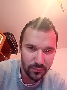 Snapshot of Ionut899@xh chatting on October 1, 7:58 am Ionut899xh online show from October 1, 7:58 am