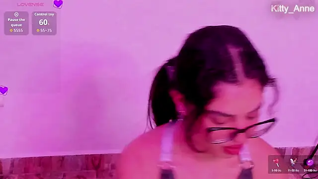 Snapshot of Kitty_Anne chatting on October 14, 12:55 am Kitty Anne online show from October 14, 12:55 am