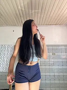 ashleyy20 online show from October 15, 6:41 pm