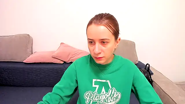 alisaakiss online show from November 22, 6:56 am