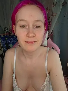 Fuzzy Unicorn online show from May 9, 8:03 pm