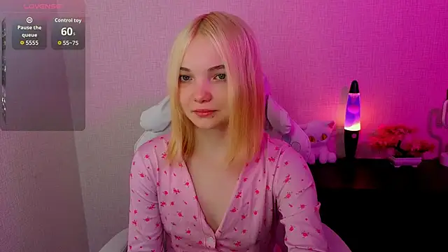 AnimeAlica18 online show from February 24, 3:48 am