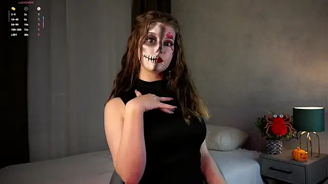 Snapshot of PeggyHaskells chatting on October 31, 12:28 pm PeggyHaskells online show from October 31, 12:28 pm