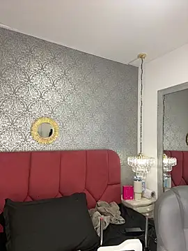 Katie shuangs online show from March 29, 7:36 pm