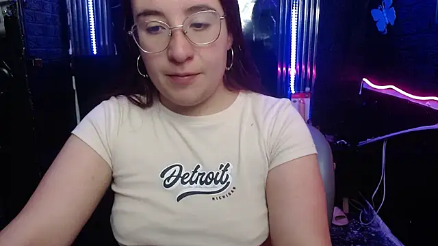 Snapshot of mia_778 chatting on March 16, 1:15 pm mia 778 online show from March 16, 1:15 pm