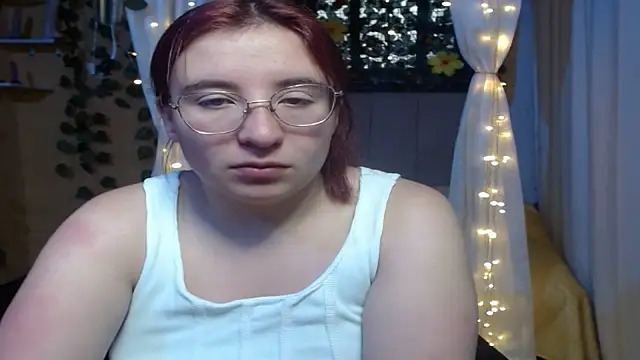 Snapshot of mia_778 chatting on April 2, 1:09 pm mia 778 online show from April 2, 1:09 pm