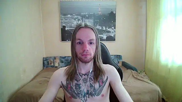 AdamDickens online show from April 26, 4:43 am
