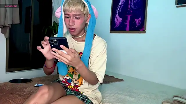 taichi bluy online show from December 16, 11:21 pm