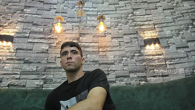 mike whitee online show from September 19, 5:13 pm