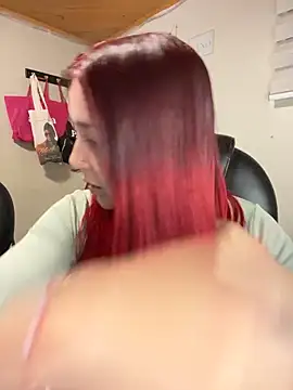 Karen18 boobs online show from May 9, 3:01 am
