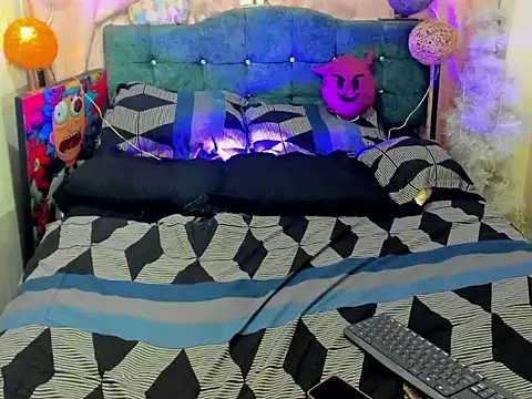 laxissh X online show from January 9, 6:05 am