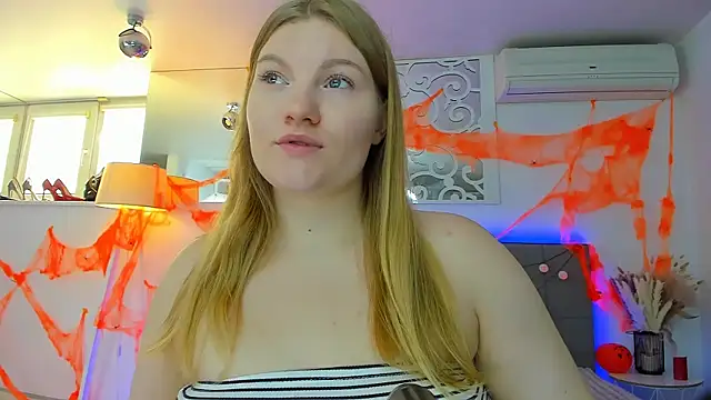 AshleyJoness online show from October 30, 6:04 am