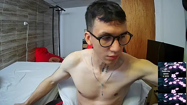 angelicious  online show from November 14, 12:59 pm