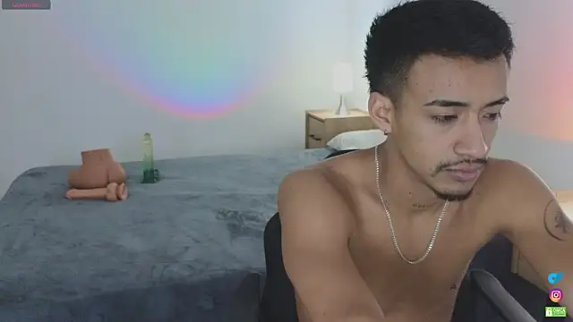 DeenSalvatore online show from February 11, 7:41 pm