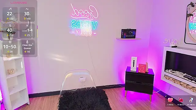 Alice Vixen online show from December 19, 12:34 pm