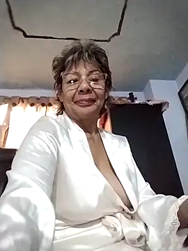 Snapshot of OliviaMorris1 chatting on February 19, 1:18 pm OliviaMorris1 online show from February 19, 1:18 pm