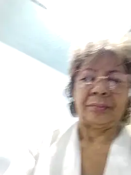 Snapshot of OliviaMorris1 chatting on May 1, 11:59 am OliviaMorris1 online show from May 1, 11:59 am
